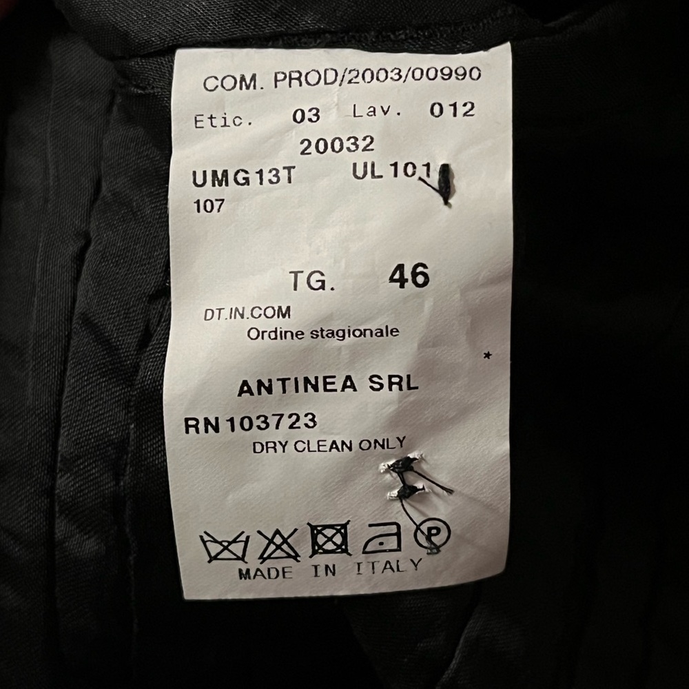 ARMANI COLLEZIONI beautiful BLAZER Jacket Made in ITALY with Velvet Details - Picture 9 of 16